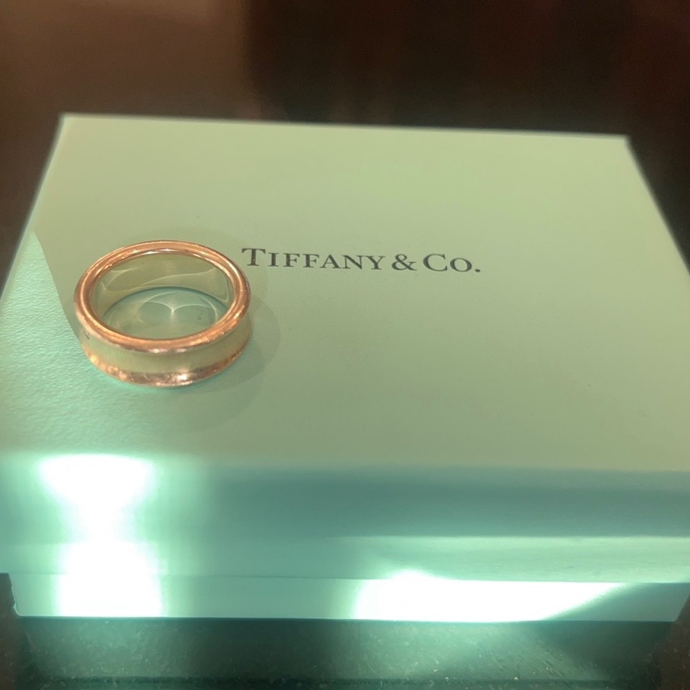 Tiffany and Co Return to Tiffany ring